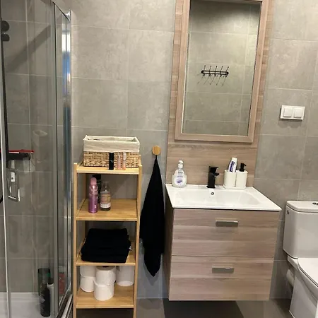 Apartment Gym Jacuzzi